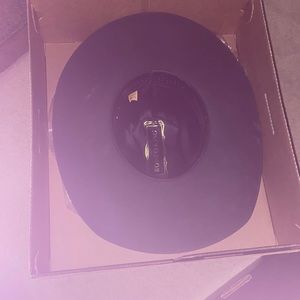 i got it a while back only used once for a wedding now it’s to small for me